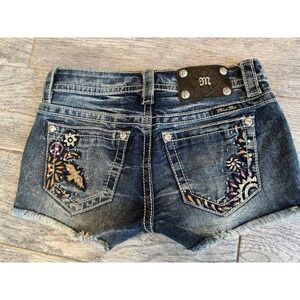 Miss Me Embroidered Denim Shorts size 25 Jean JP7530H Boho Peace Love Cut off